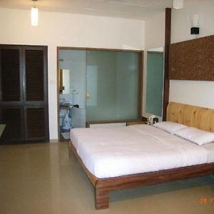 Biji'S Hill Retreat